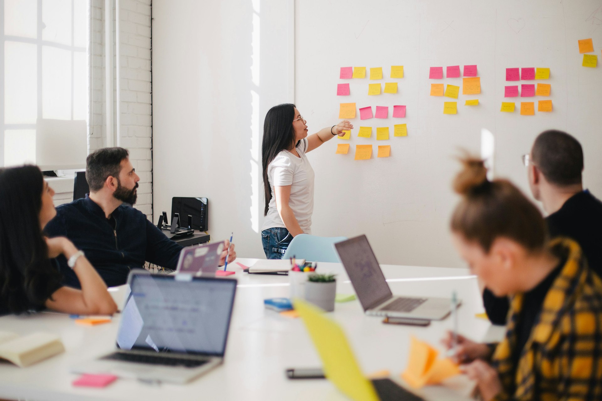 Espace de travail collaboratif et moderne
